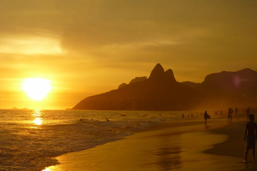 Sunset at Arpoador in Rio de Janeiro